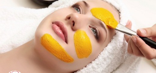 cong-dung-lam-dep-cua-tinh-bot-nghe-2