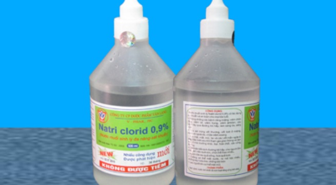 tre-so-sinh-bi-nghet-mui-ngat-mui-1