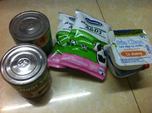 nguyen-lieu-lam-sua-chua-yaourt-don-gian-ngay-tai-nha