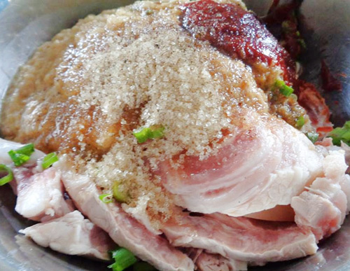 bi-quyet-uop-thit-ba-chi-nuong-thom-ngon-dam-da-2