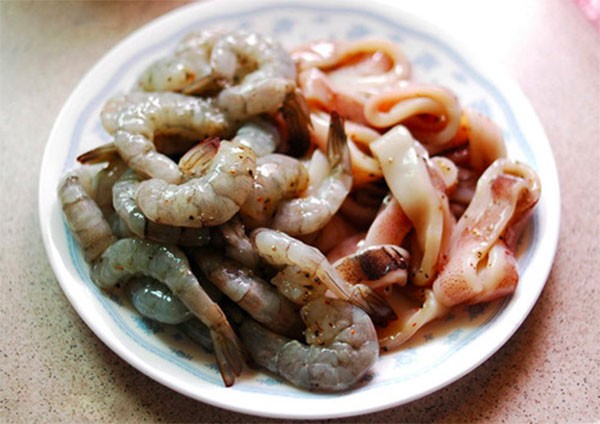 huong-dan-lam-mi-cay-han-quoc-ngay-tai-nha-cuc-ngon2